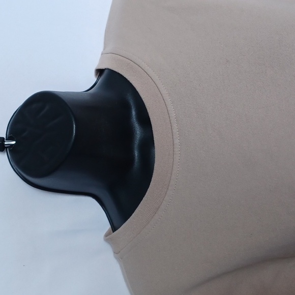 Disney Mickey & Minnie Mouse Cotton Blend Cropped Crewneck Women’s Size M - Picture 3 of 7